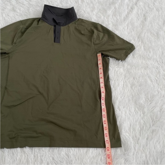 Lululemon men’s green and black polo. Great used condition. - Picture 6 of 7